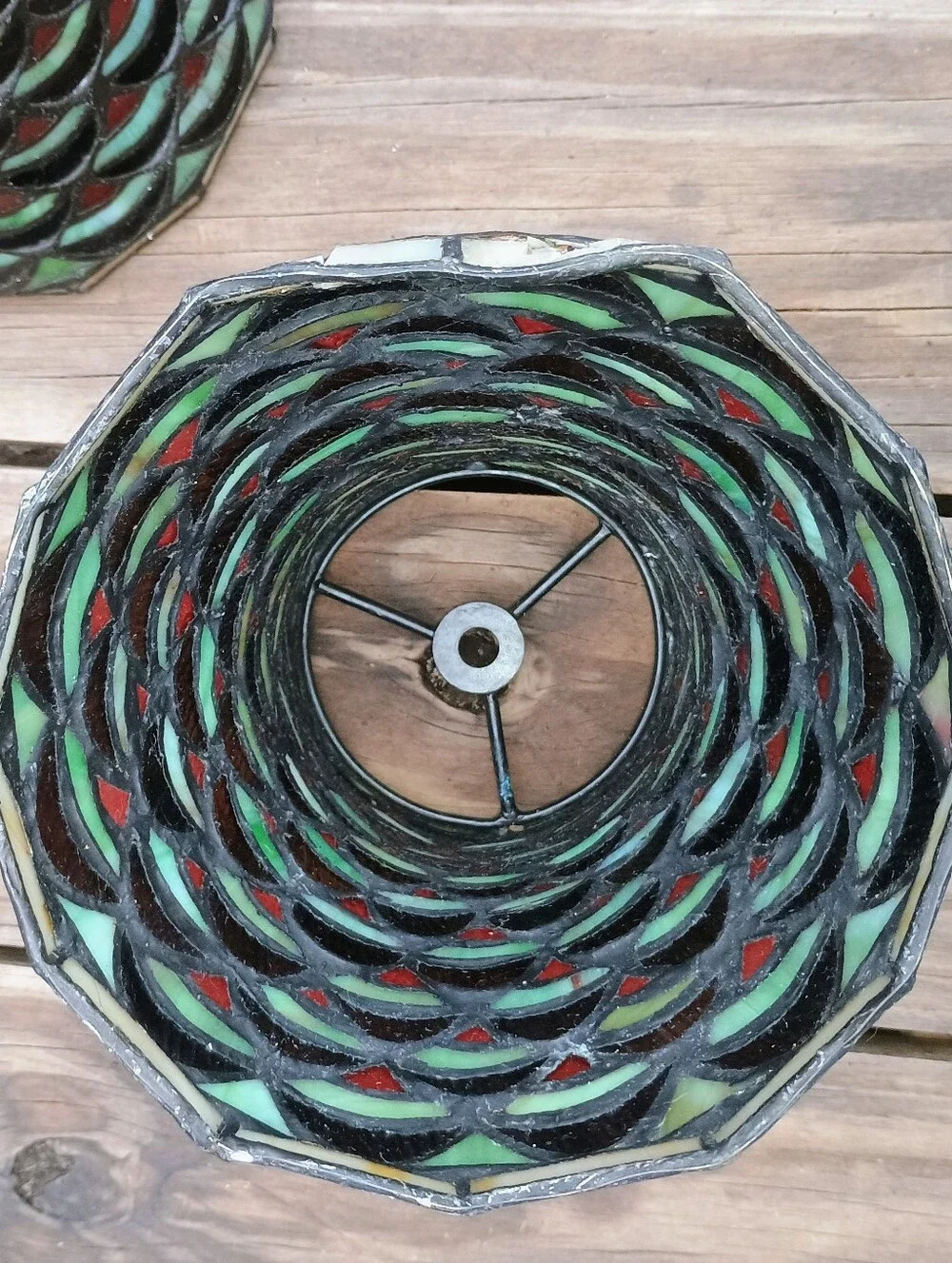Vintage Tiffany Style Quoizel Stained Glass Lampshades
